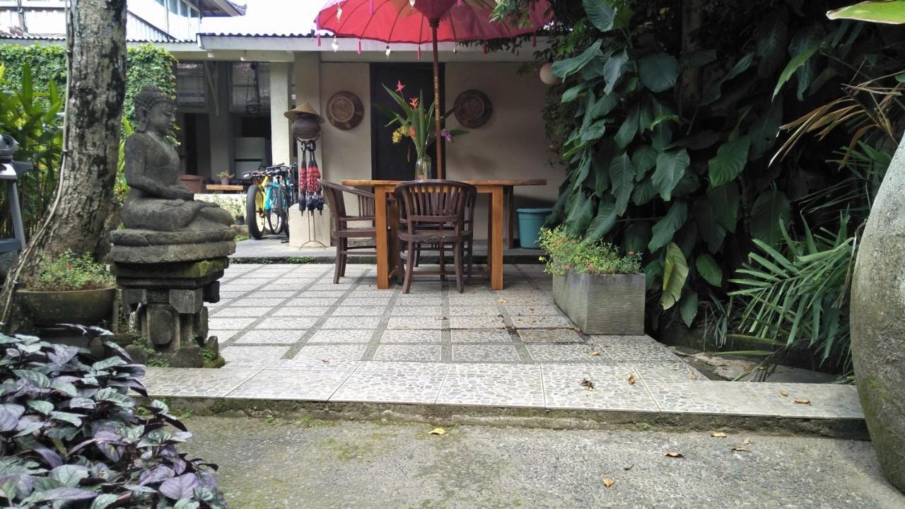 Hotel Griya Sriwedari Ubud Exteriér fotografie